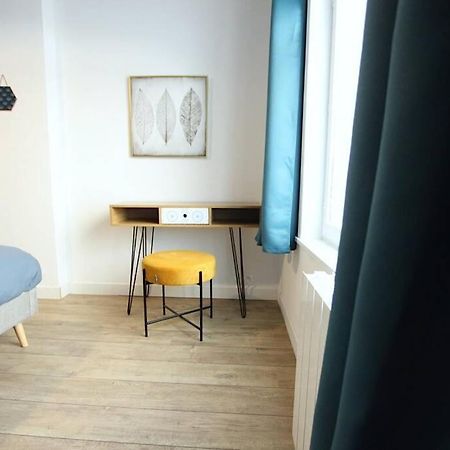 Appartement Centre De Valenciennes Entierement Equipe 64M2 Buitenkant foto