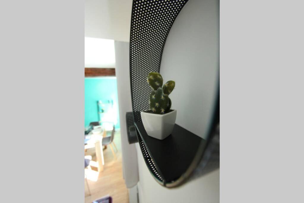 Appartement Centre De Valenciennes Entierement Equipe 64M2 Buitenkant foto