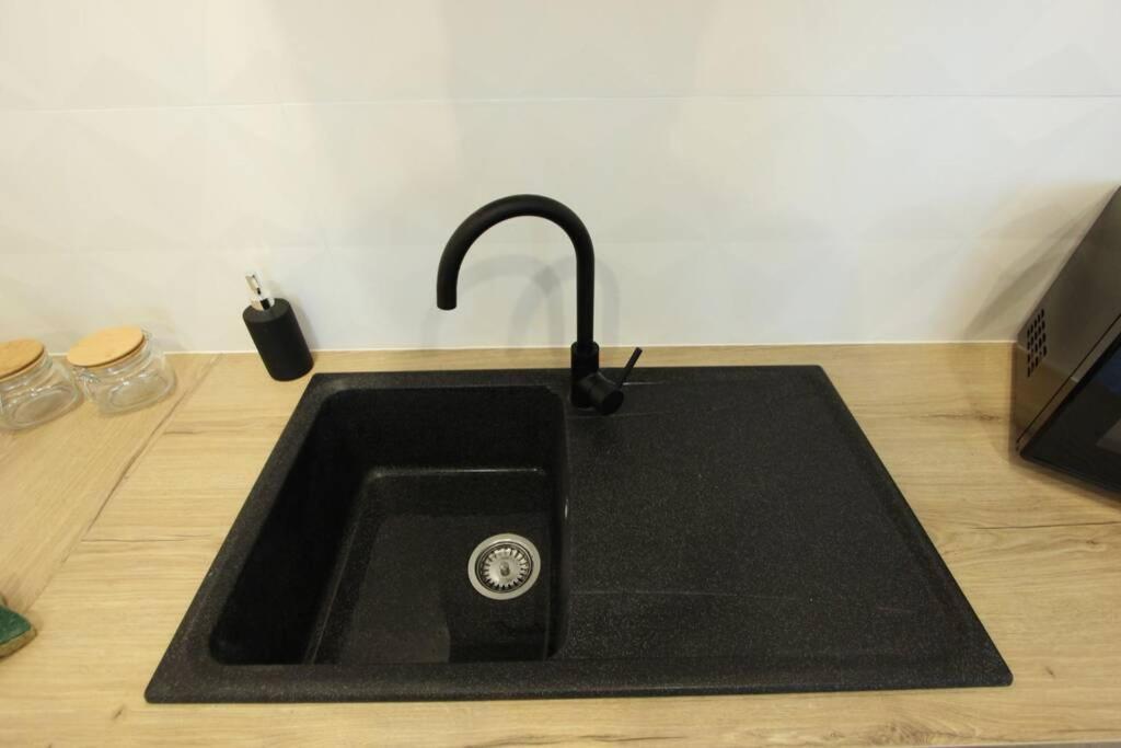 Appartement Centre De Valenciennes Entierement Equipe 64M2 Buitenkant foto